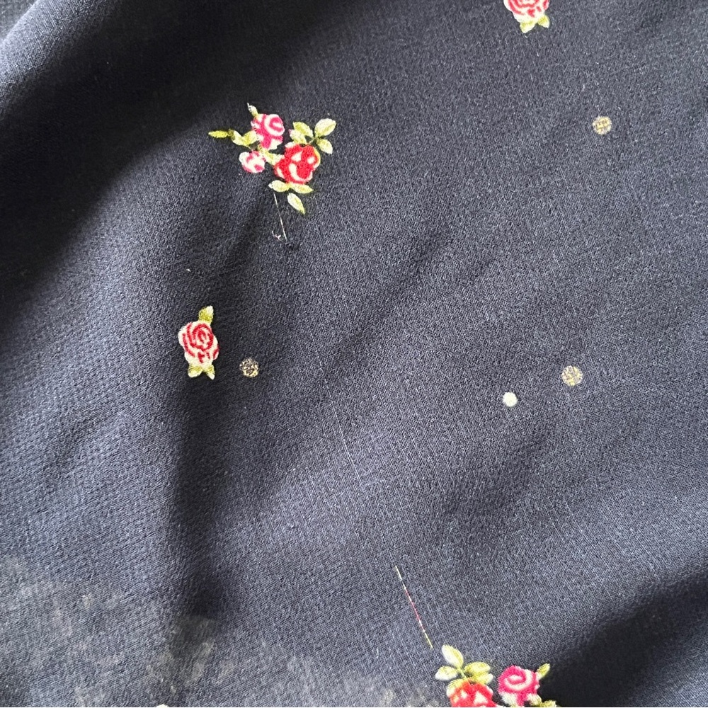 CAbi Navy Blue Floral Tank Size S - Picture 6 of 8